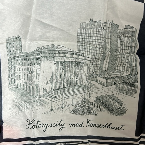 Vintage Scarf with Stockholm Landmarks Designed by Thirkell of Old Bond Street - Picture 4 of 9